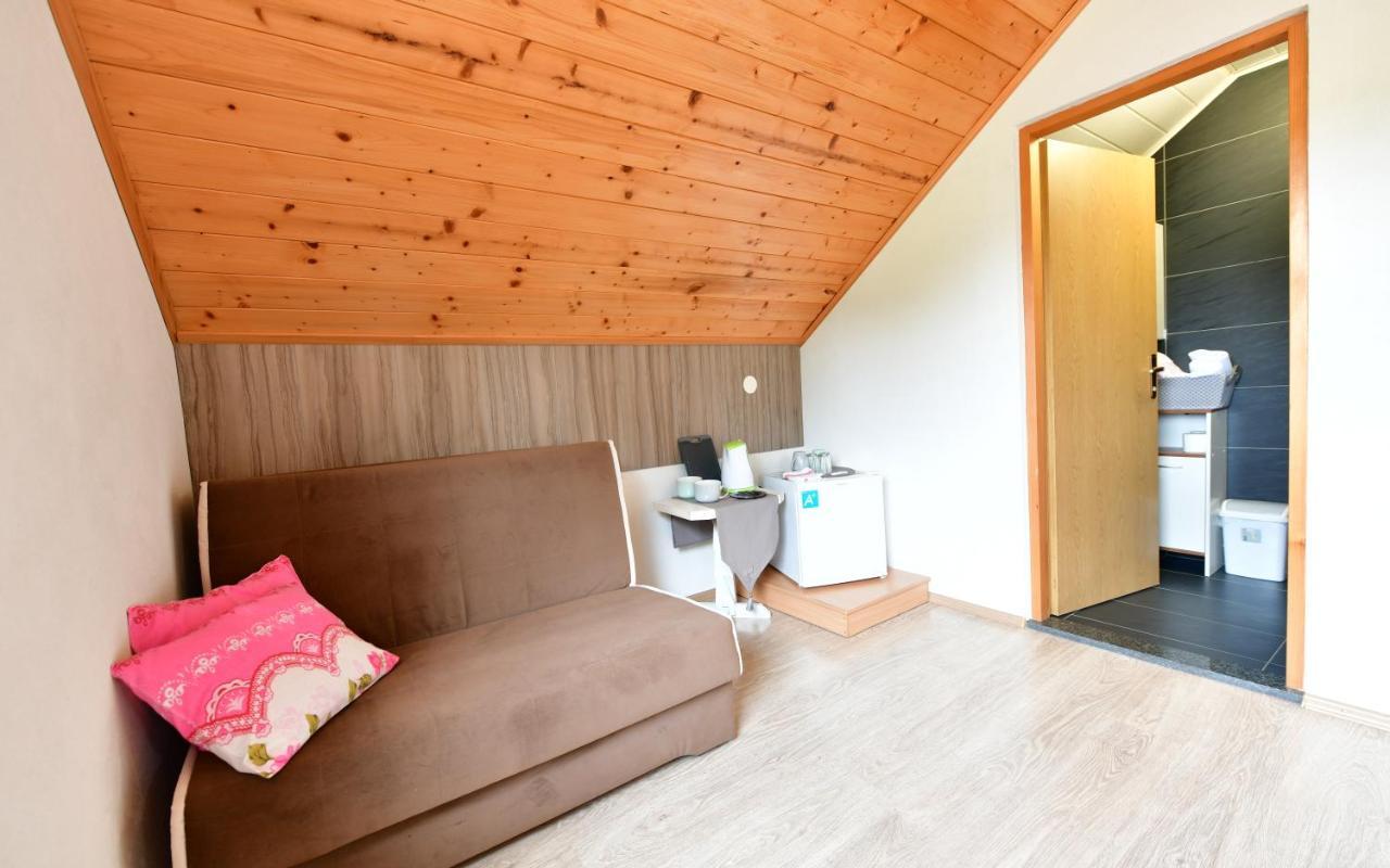 Rooms Toni Seliste Dreznicko Exteriör bild